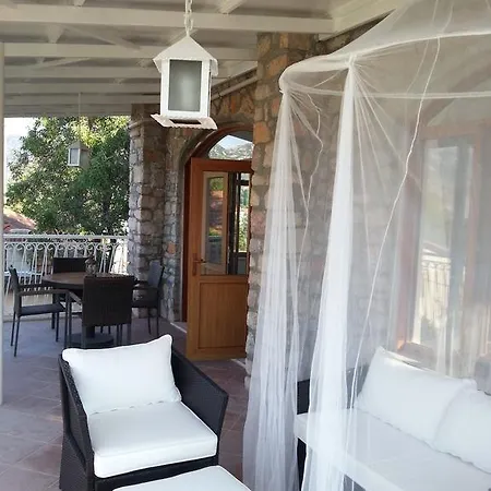 Guest house The Address Selimiye *