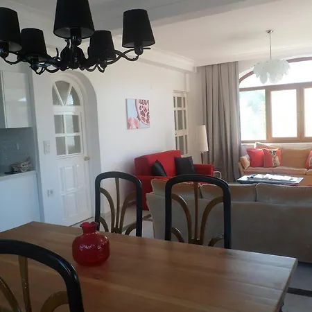 The Address Selimiye السليمية